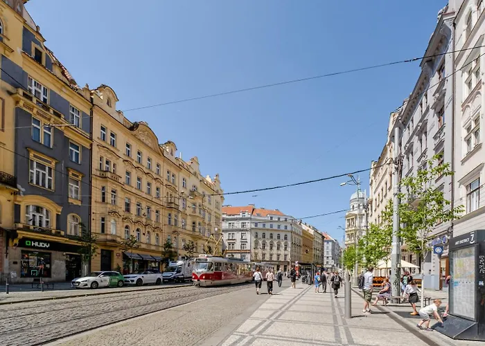 Blueground Holesovice Balcony Nr Vltava Prg-61 Apartamento Praga