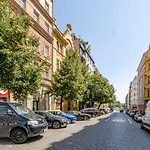 Blueground Holesovice Balcony Nr Vltava Prg-61 Διαμέρισμα *