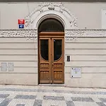Blueground Holesovice Balcony Nr Vltava Prg-61 Διαμέρισμα