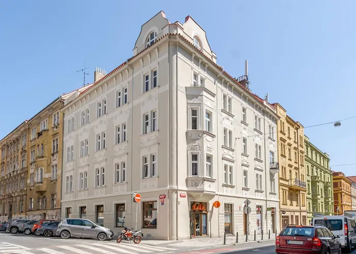 Blueground Holesovice Balcony Nr Vltava Prg-61 Appartamento *